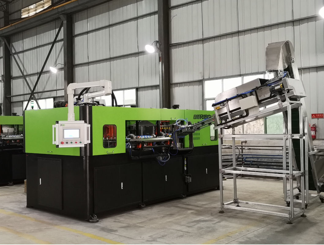 Cosmetic PET Bottle Blow Moulding Machine 6 Cavity Servo Transmission System